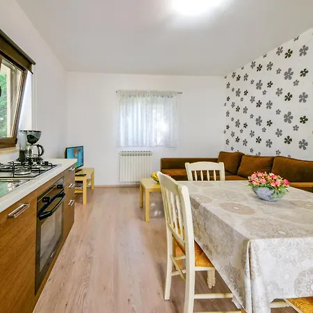 Дом отдыха Holiday Home Lucija By Interhome