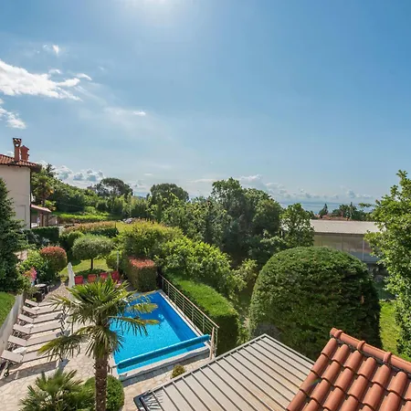 Dom wakacyjny Lucija By Interhome