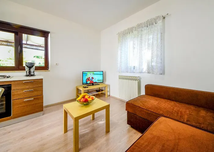 Holiday home Holiday Home Lucija By Interhome *